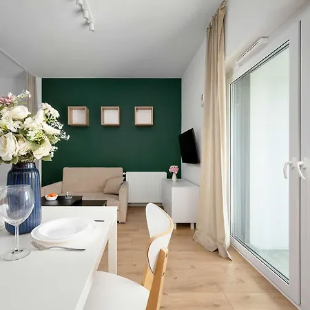 Modern Pet-friendly With Balcony By Renters * Wrocław
